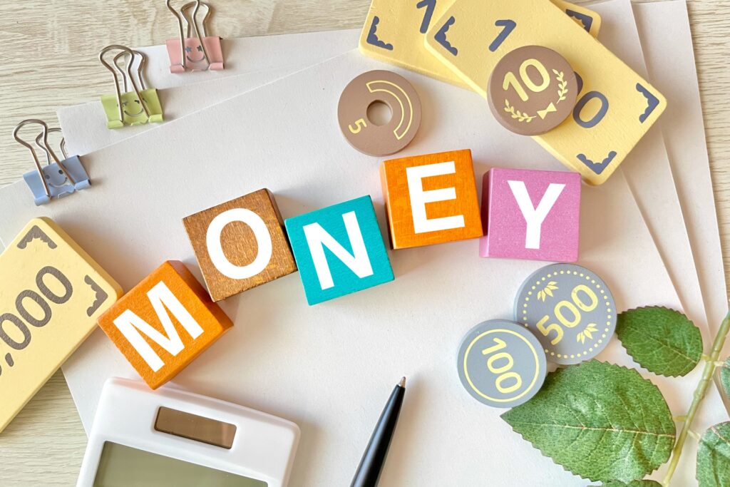 お金