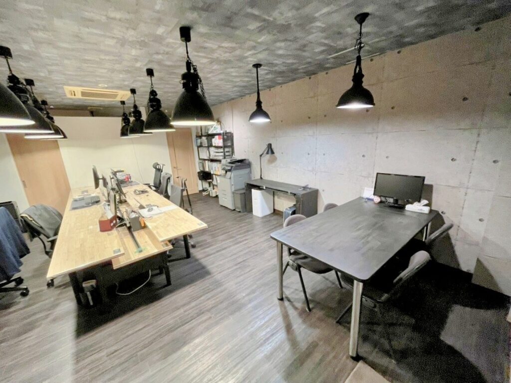 (株)住宅サービスのリニューアル事務所写真