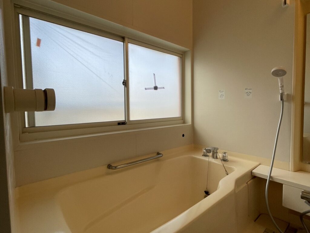 中根平屋浴室写真