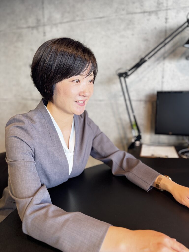 不動産部伊藤写真