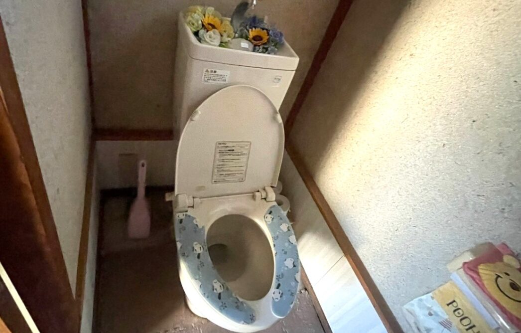 トイレ 中根トイレ